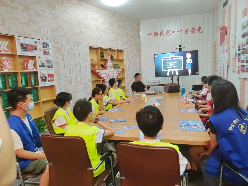 20230131这个社区，获评市“书香社区”！9.jpg